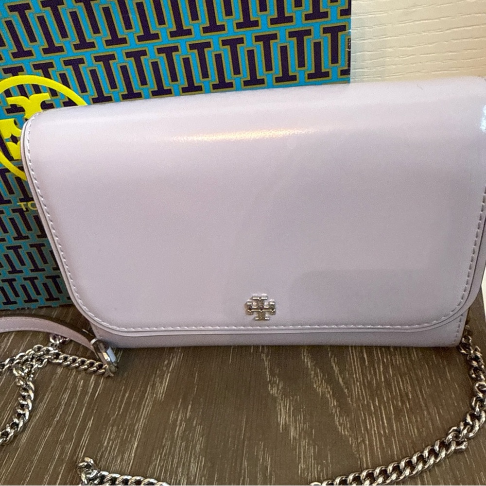 NWT Tory Burch Emerson Patent Chain Wallet violet sky NO LONGER AVAILABLE - Picture 7 of 13